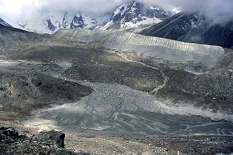 Chukhung Glacier