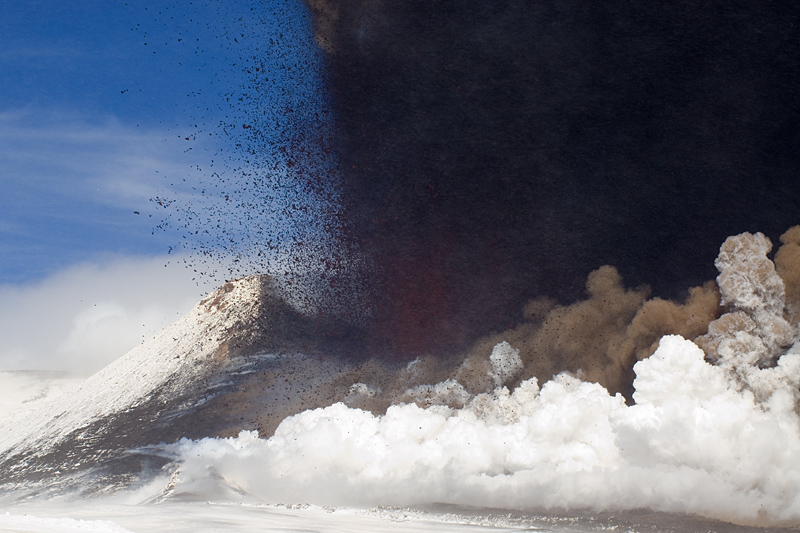 Etna: Parossismo del 28 Febbraio 2013