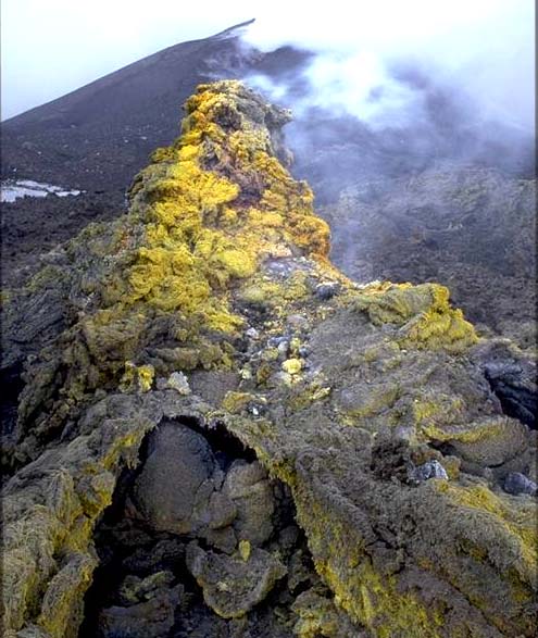 Il flusso di lava sotto il Cono di Sud Est, 4-9 Aprile 1999