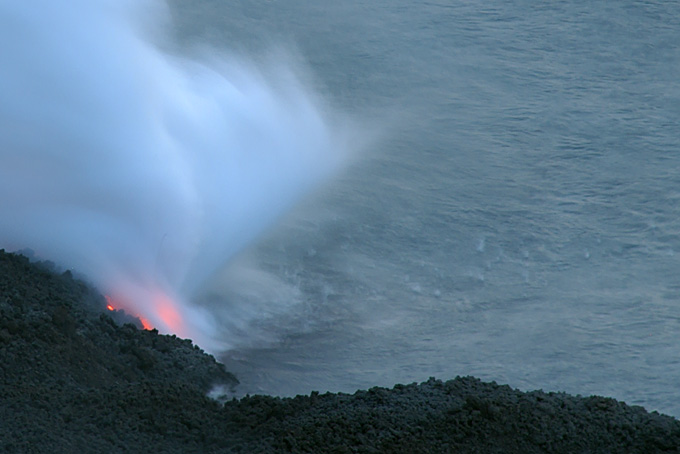 4.-11. March 2007: Phreatic Explosions at the Lava Delta
