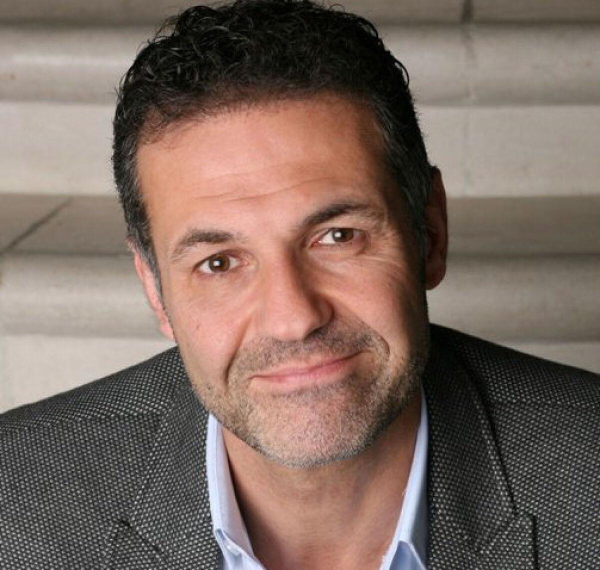 picture of Khaled Hosseini